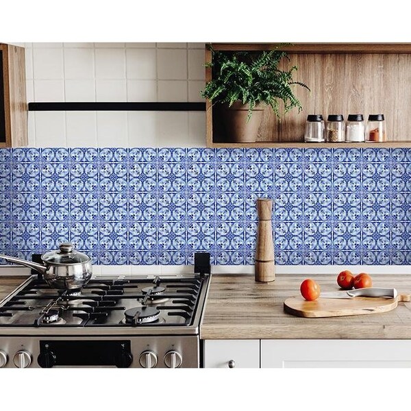 Homeroots 6 x 6 in. Blue Cloud Peel & Stick Removable Tiles 400107 - main